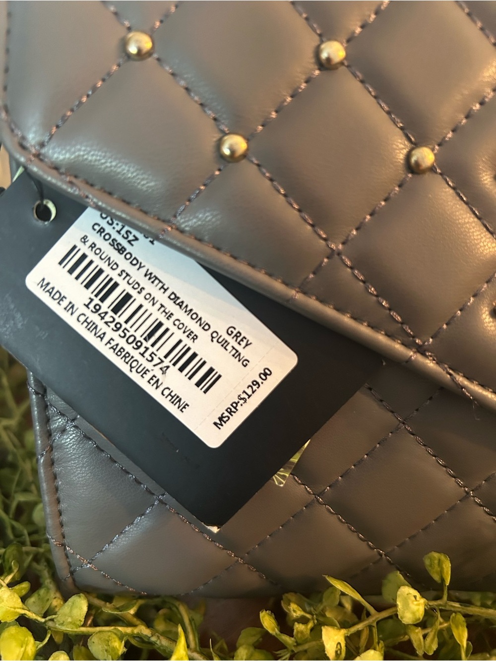 Badgley Mischka Quilted Chain Shoulder Bag in Gray with Metal Logo - Picture 2 of 6